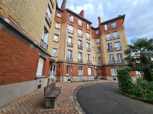 Appartements Suresnes : 2 pieces cosy : photos des chambres