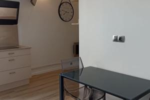 Appartements Suresnes : 2 pieces cosy : photos des chambres