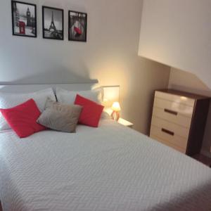 Linda casa com jacuzzi e churrasqueira privada para temporada