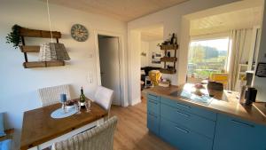 Tiny House mit Sauna am See