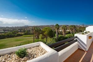 Lotus 2401 - Beautiful apartment with pool & sea view