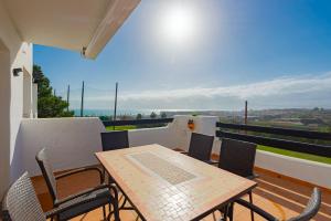 Lotus 2401 - Beautiful apartment with pool & sea view