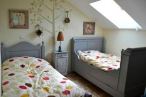 Villa accueillante à Saint-Vincent-Rive-dOlt avec piscine privée