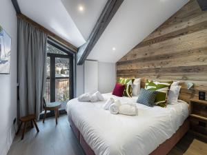 Appartement 6 chambres avec sauna et parking, à Courchevel - FR-1-562-62