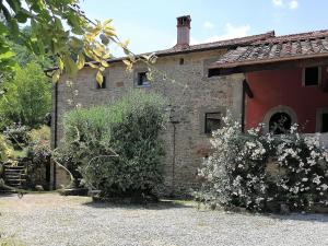 Independent apartment with pool