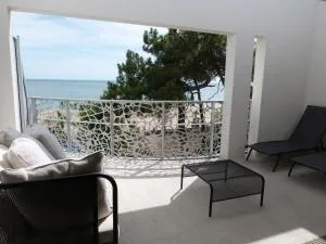 Appartement luxe 4 pers, bord de mer, balcon, piscine, animaux admis, parking, WiFi - FR-1-194-196 - 滨海拉特朗什