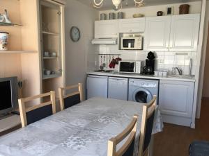 Appartement T2 cabine à 2 min de la plage avec parking privatif à Fort-Mahon - FR-1-482-6