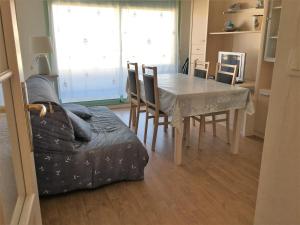 Appartements Appartement Fort-Mahon-Plage, 2 pieces, 4 personnes - FR-1-482-6 : photos des chambres