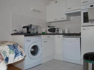 Appartements Appartement Fort-Mahon-Plage, 2 pieces, 3 personnes - FR-1-482-13 : photos des chambres
