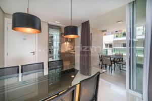 Varandas 405 A · Apartamento em Condomínio de luxo frente ao mar .