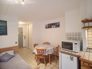 Charmant studio RDC avec terrasse, proche Thermes et centre-ville, accepte animaux - Lamalou-les-Bains - FR-1-451-98