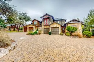 The Spicewood Villa Sanctuary - لايك واي