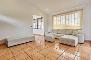 New in the heart of the city 5 min to US Embassy