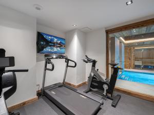 Chalet dException à Courchevel Village - FR-1-562-47