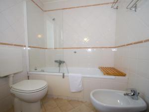 Appartement calme au centre avec terrasse, WiFi, parking - FR-1-343-198