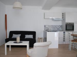 Maison 2 chambres, accès direct plage, centre-ville des Sables-dOlonne - FR-1-197-356