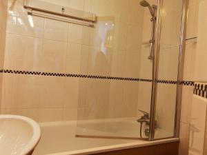 Charmant 2 pièces au pied des pistes avec balcon, pour 4 personnes - FR-1-455-139