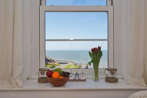 ILFRACOMBE RAPHAEL 2 Bedrooms
