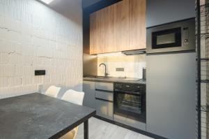 12-131b in RC Yaroslaviv Grad, Bulvarno-Kudriavska 17,Petrovdom Apartments