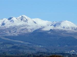 Appartements Bel F3 en hyper centre du Mont Dore, 50m des Thermes, 7 couchages, tout equipe, classe 2 etoiles - FR-1-415-14 : photos des chambres