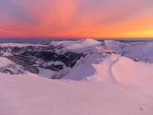 Appartements Bel F3 en hyper centre du Mont Dore, 50m des Thermes, 7 couchages, tout equipe, classe 2 etoiles - FR-1-415-14 : Appartement (6 Adultes)