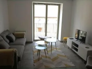 Confort et modernité: Appartement 60m² pour 4 personnes avec balcon, WIFI, proche du centre et pistes. - FR-1-198-164 - 沙泰勒