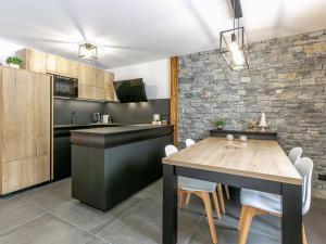 Appartement 3 pièces - 45 pers - Terrasse plein sud - Parking & Garage - Proche des pistes - La Clusaz - FR-1-437-74