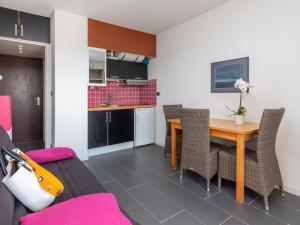 Studio rénové face à la dune, proche plage et commerces, idéal pour 2 personnes - FR-1-239-150