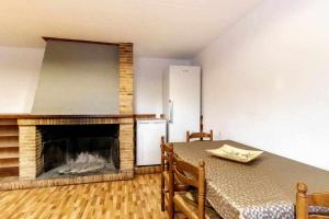 Can Bugantó - amplia casa con piscina y jardín