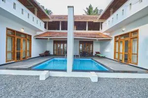 Paraikal Beach Resort - Kaliyal