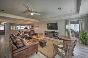 Lakefront Home with Dock in Mabank Near Golfing!