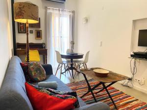 Art Studio Alfama, Authentic Lisbon Experience