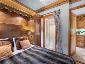 Appartement ski aux pieds avec accès piscine et parking couvert - FR-1-566-37