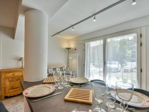 Appartement cosy aux pieds des pistes avec piscine et tennis, 4 pers, Les Gets - FR-1-685-52