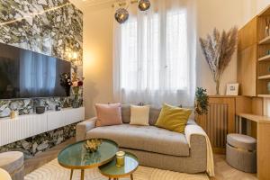 Studio avec mezzanine Arc de Triomphe