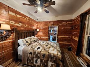 Log Cabin Inn - Ubytování bez kategorie ve městě Eureka Springs
