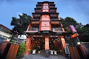 Everest Boutique Hotel