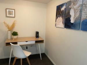 City Stadium Apartment on the Riverfront 38