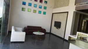 Yuvraj Palace Inn
