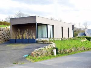 Maisons de vacances Maison neuve a Tregastel avec WIFI, terrasse en bois et classee 3 etoiles, pres des plages - FR-1-368-72 : photos des chambres