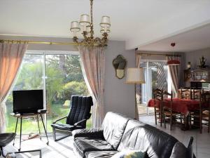 Maisons de vacances Maison Perros-Guirec, 4 pieces, 6 personnes - FR-1-368-267 : photos des chambres