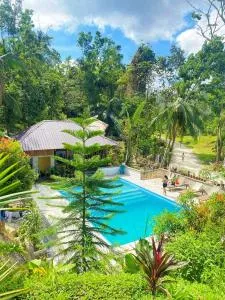 Victordelia Hilltop Hostel - Rizal