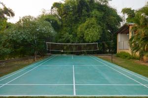 Aacorn Hideaway Resort & Spa