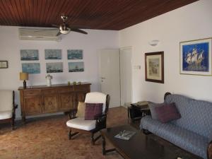 Beach House Nono
