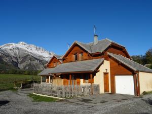 Chalets Chalet douillet au coeur du Champsaur : photos des chambres