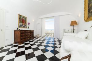 Suite mit Kingsize-Bett mit Whirlpool
