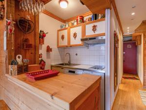 Coquet appartement montagnard proche commodités - FR-1-694-35