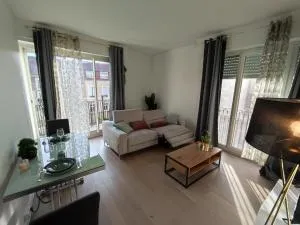 Le Palais -Idéal Couple- Terrasse Hypercentre - 于佐