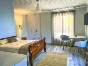 Serenity Ocean Lodge