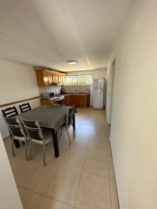 Casa Villa CARLOS PAZ CERCA DE COSTANERA